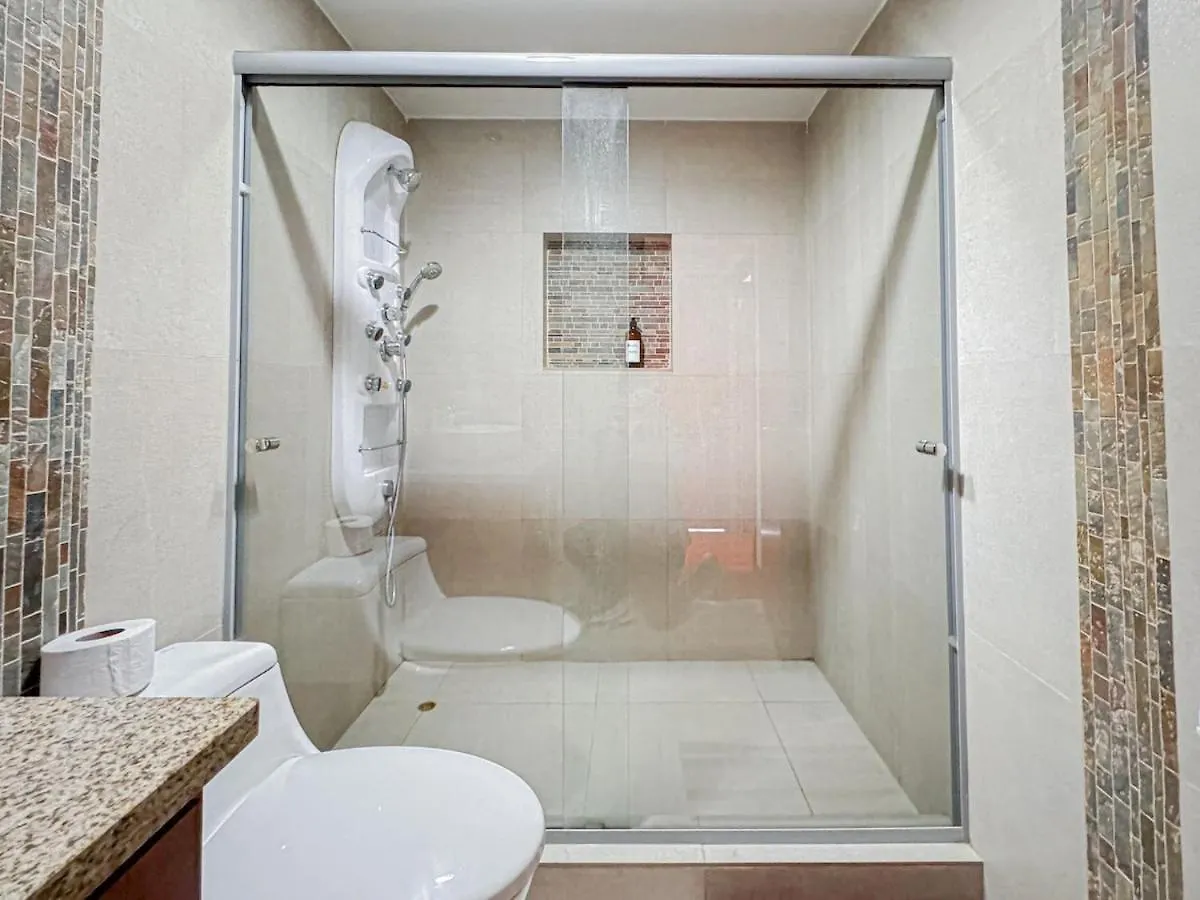 Appartamento Family Haven In Downtown Cuenca With Garage 0*,