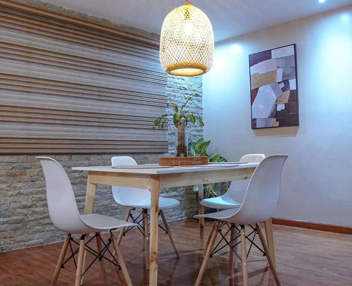 Appartamento Family Haven In Downtown Cuenca With Garage